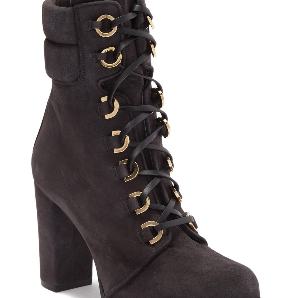 Stuart Weitzman Shackleton 6.5 - Picture 2 of 6